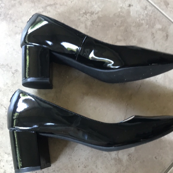 Cole Haan Grand OS Black Patent Leather Heels Size 8 - Picture 3 of 13